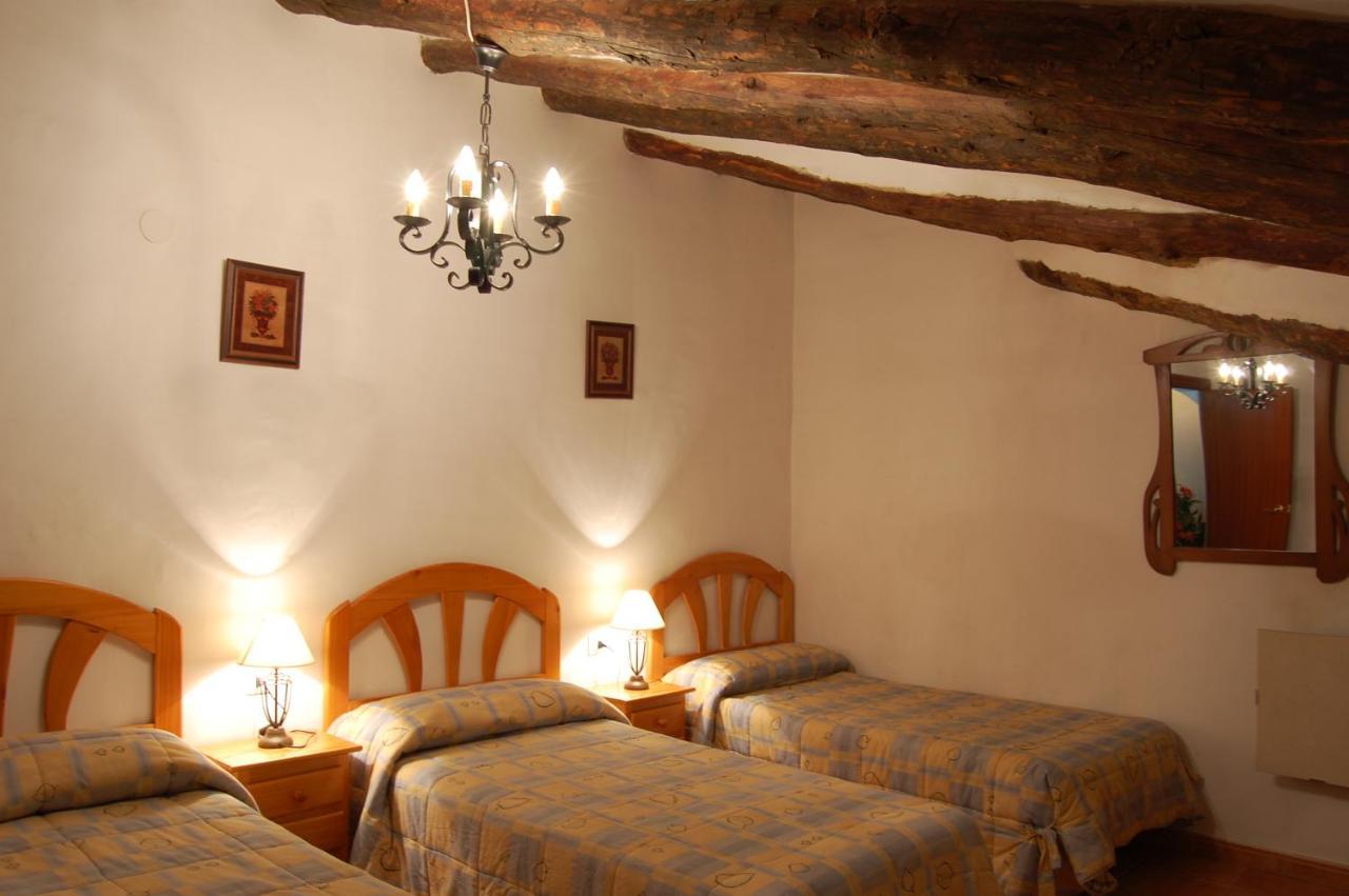 Alojamientos Casa Ruiz Archivel Ngoại thất bức ảnh